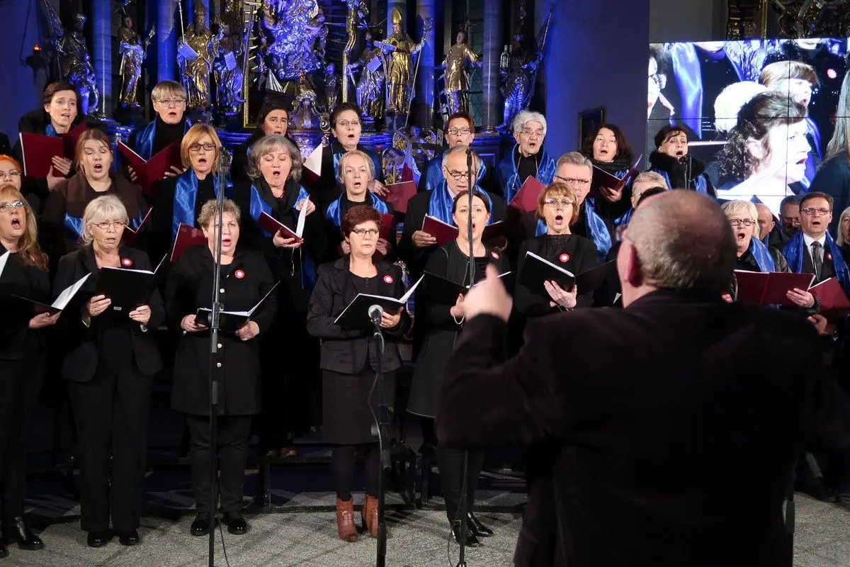 Koncert pieśni patriotycznych w Bazylice w Bolesławcu