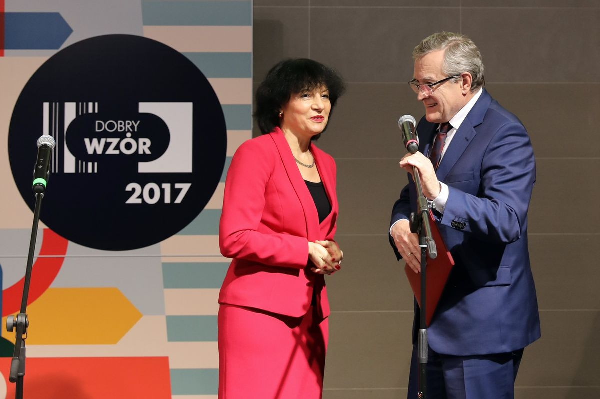 Ceramika Artystyczna w finale konkursu Dobry Wzór