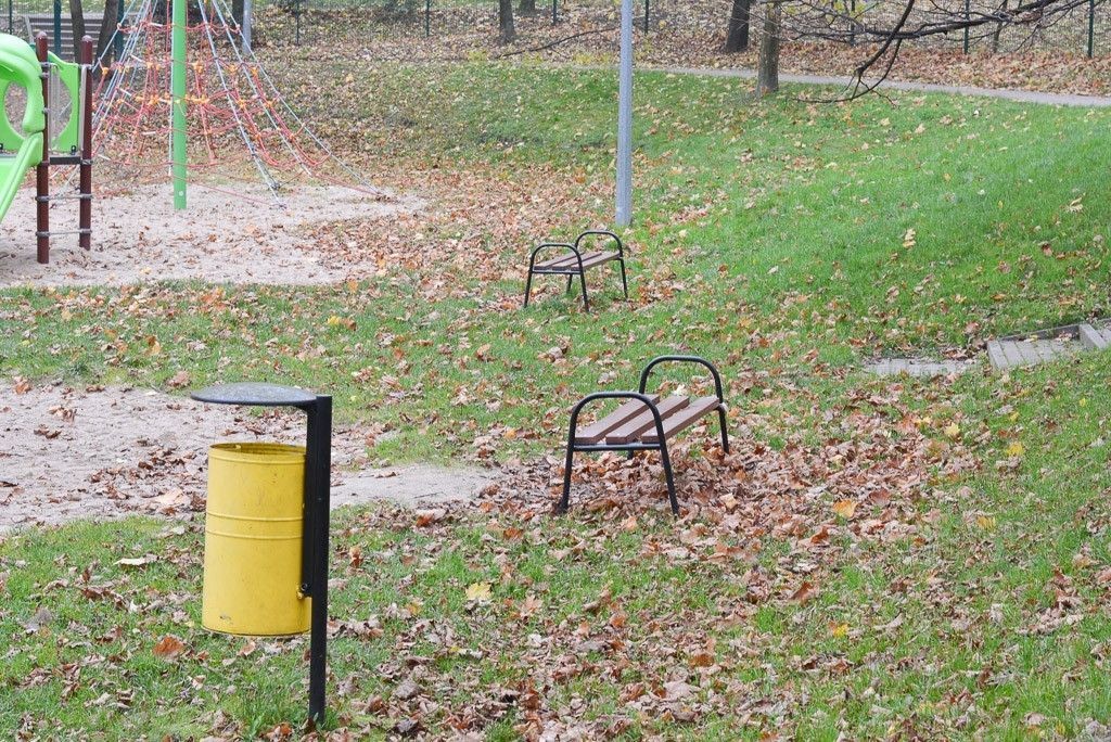 Za mało ławek i niewygodnie na placu zabaw przy Łukasiewicza?