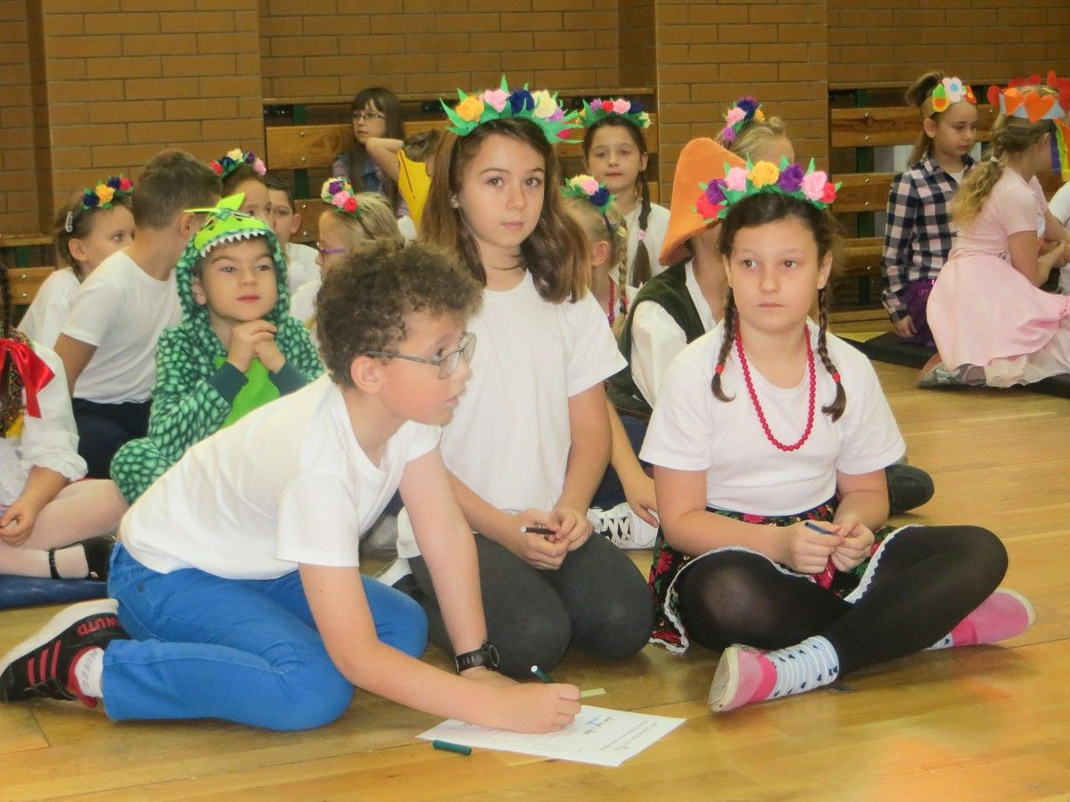 Uczniowie SP nr 2 w ciekawy sposób poznawali polskie legendy