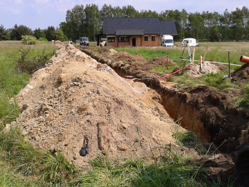Osiecznica: koparka wykopała pocisk artyleryjski