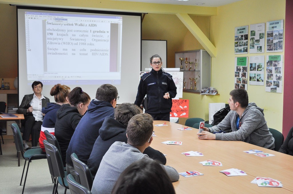 O AIDS w lubińskich szkołach