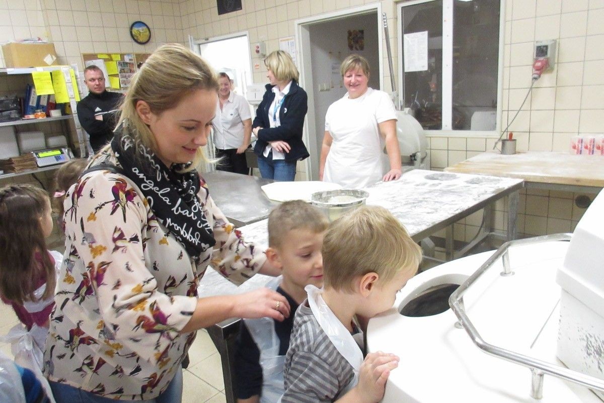 Sześciolatki z Tomaszowa odwiedziły Carrefour Bolesławiec