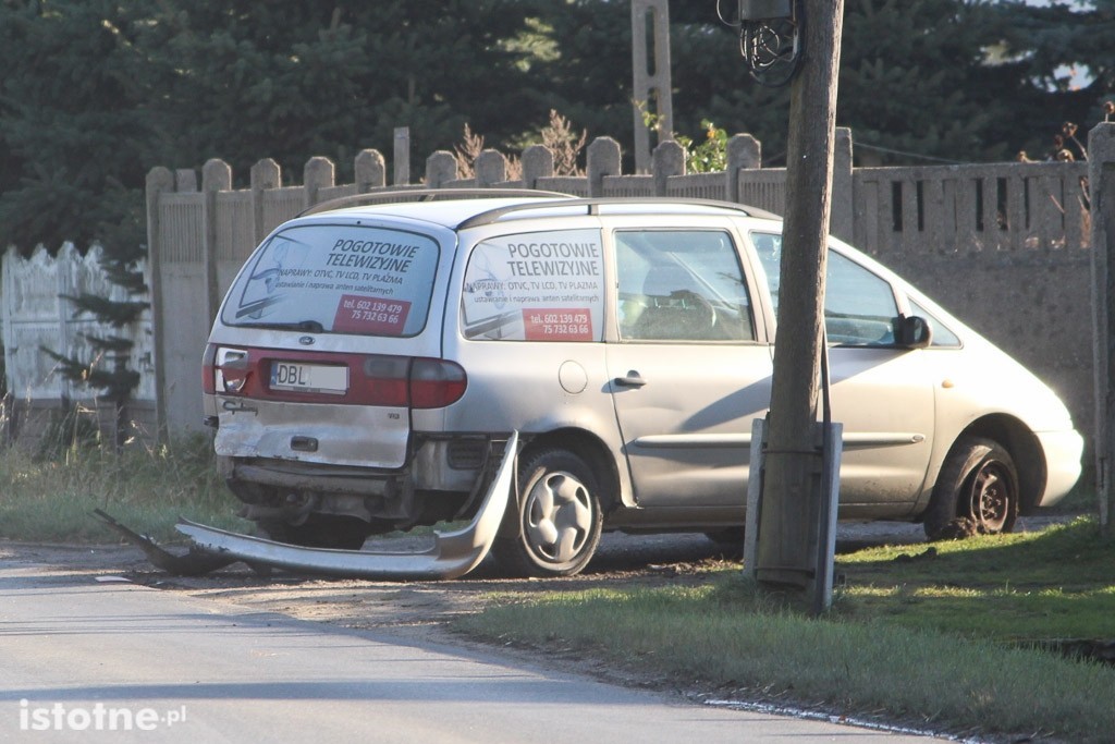 Audi najechał na tył Forda