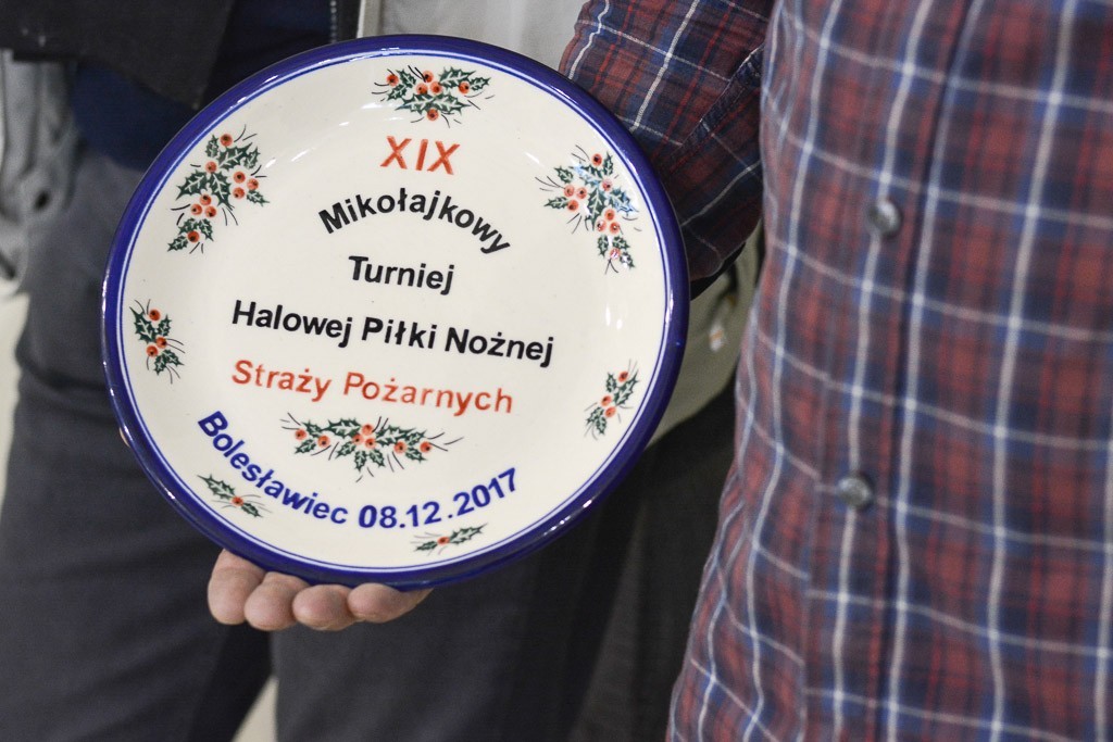 19 Mikołajkowy Turniej Halowej Piłki Nożnej Straży Pożarnych w I LO w Bolesławcu