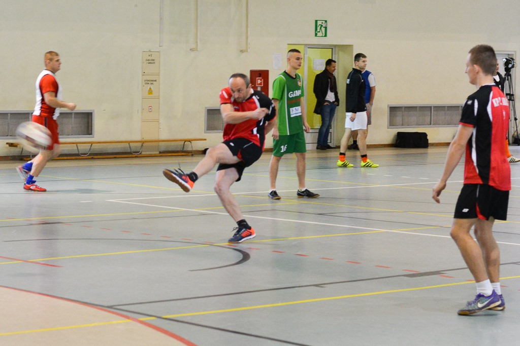 19 Mikołajkowy Turniej Halowej Piłki Nożnej Straży Pożarnych w I LO w Bolesławcu