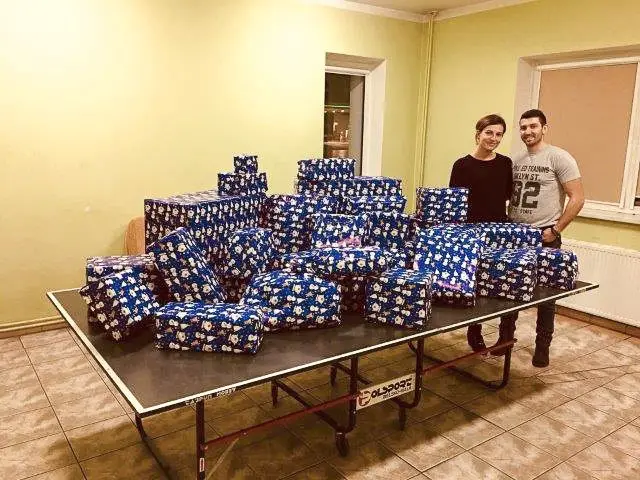 Szlachetne paczki od bolesławieckich strażaków