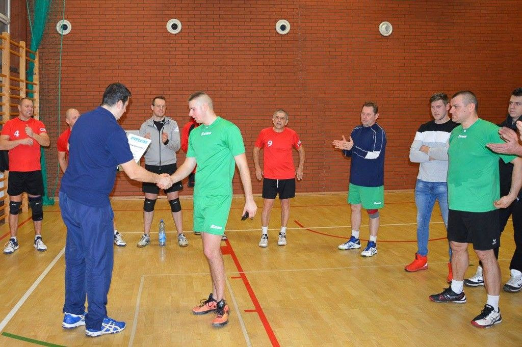 Siatkarze z Bożejowic ponownie najlepsi w Lidze Sołeckiej