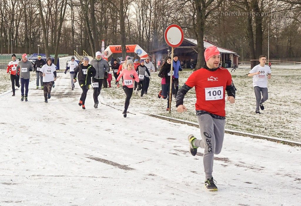 Zimowy bieg z MOSiR-em za nami