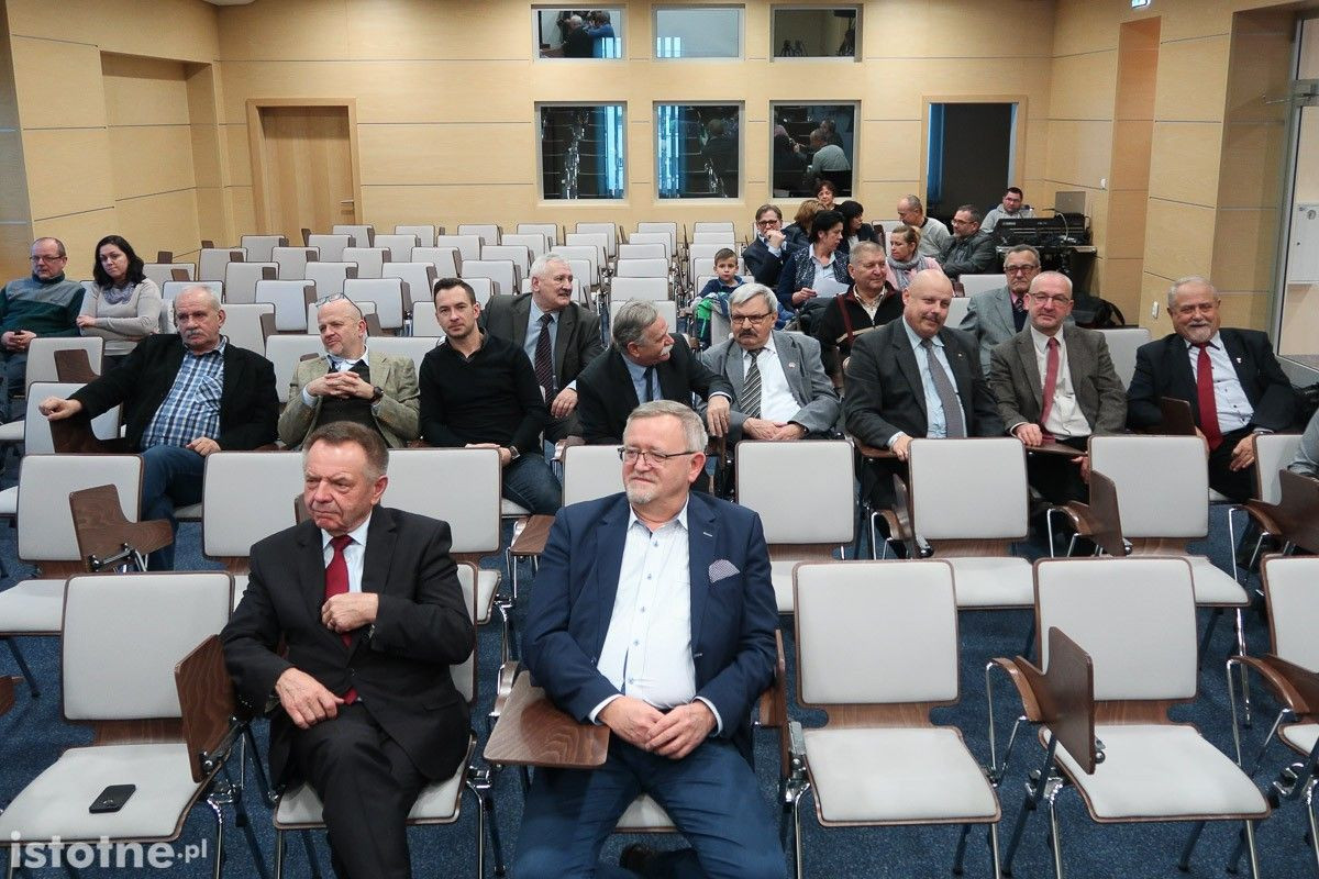 Uroczystość podpisania umowy o dofinansowaniu projektu remontu Bazyliki Maryjnej w Bolesławcu