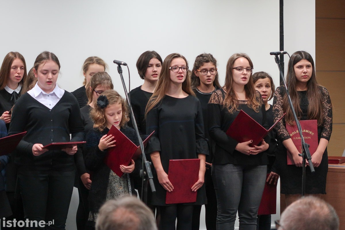 Uroczystość podpisania umowy o dofinansowaniu projektu remontu Bazyliki Maryjnej w Bolesławcu