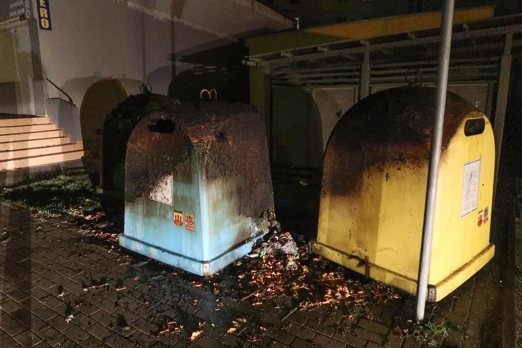 Ugaszone kontenery na śmieci