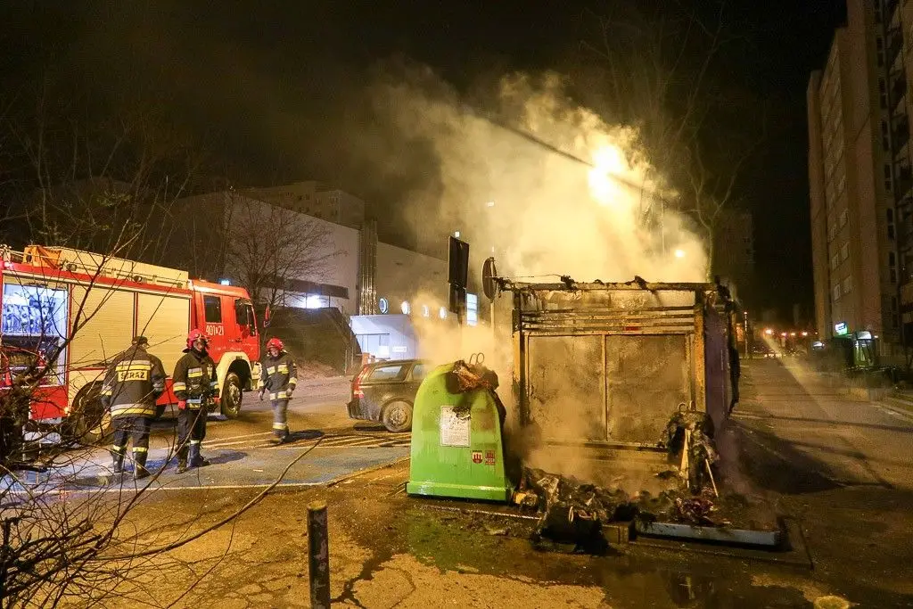 Akcja strażaków przy ul. Łukasiewicza w Bolesławcu