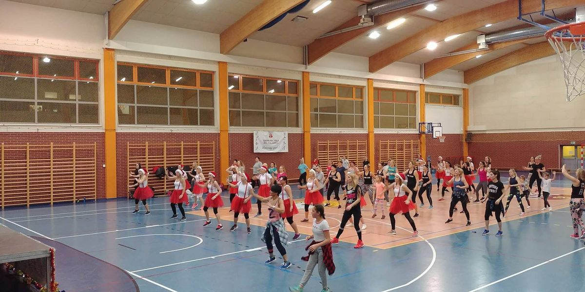 Pierwszy Mikołajkowy Maraton Zumba Fitness – nakarm zwierzaka za nami