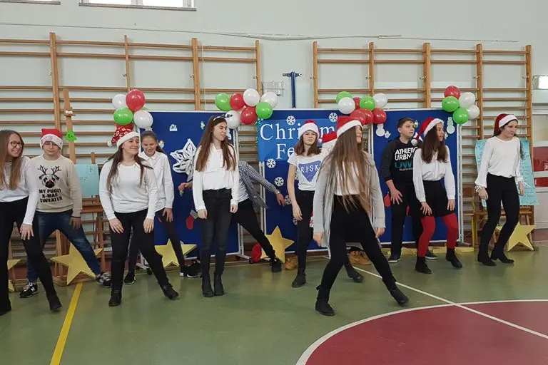 Festiwal Piosenek Świątecznych w Językach Obcych w SP nr 5