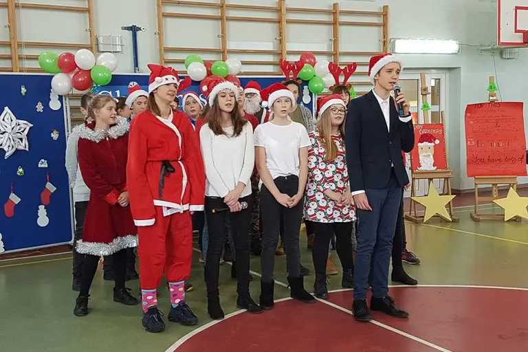 Festiwal Piosenek Świątecznych w Językach Obcych w SP nr 5
