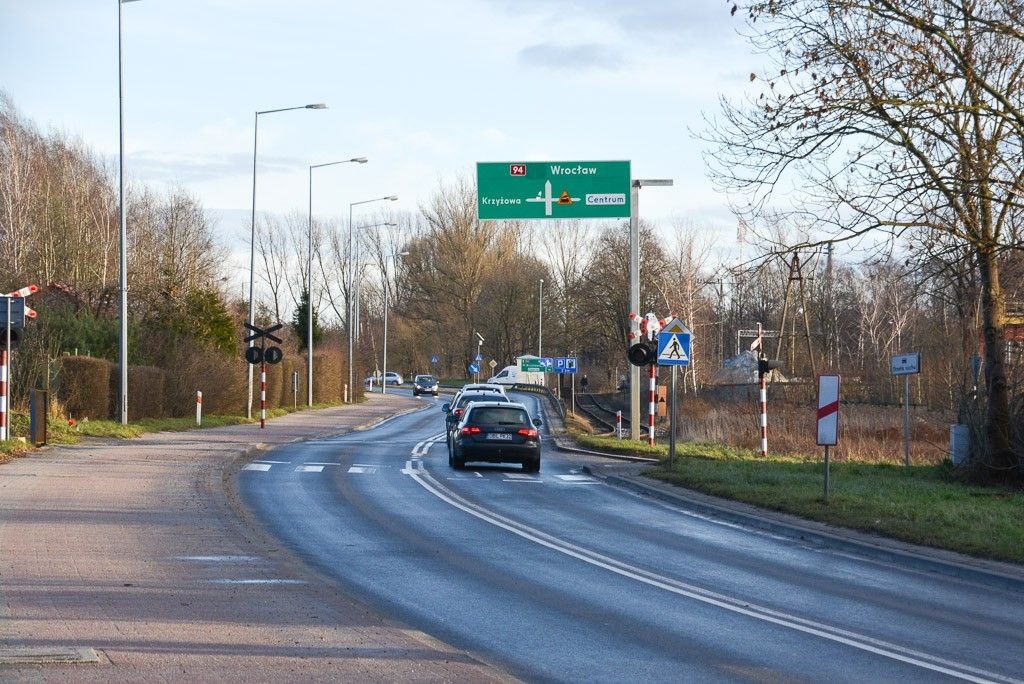 Bezpieczniej przy Cieszkowskiego. Wyrwy zlikwidowane