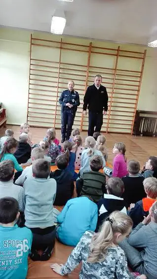 Dzięki mundurowym wiedzą, jak bezpiecznie spędzić ferie