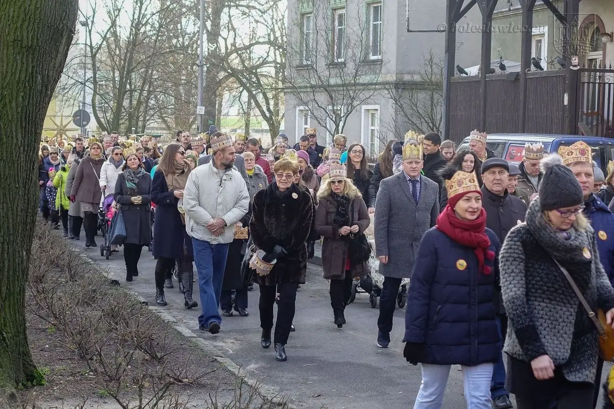 Orszak Trzech Króli przeszedł ulicami Bolesławca