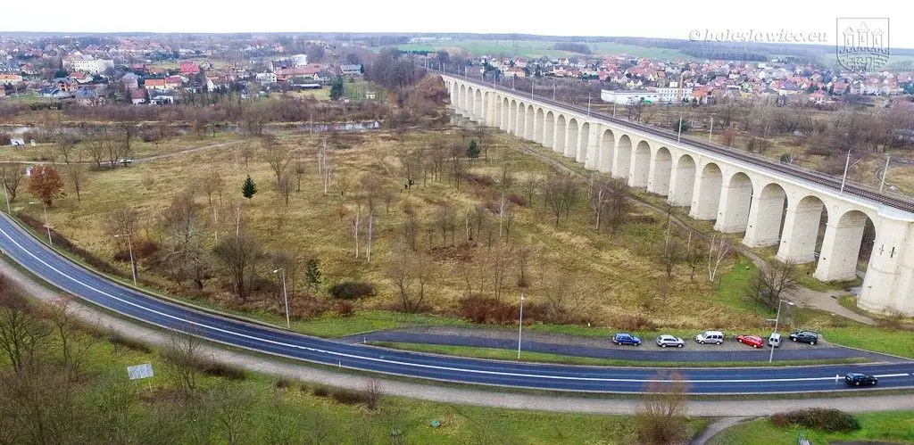 Pumptrack, skatepark i ścianka wspinaczkowa koło wiaduktu. Rusza budowa
