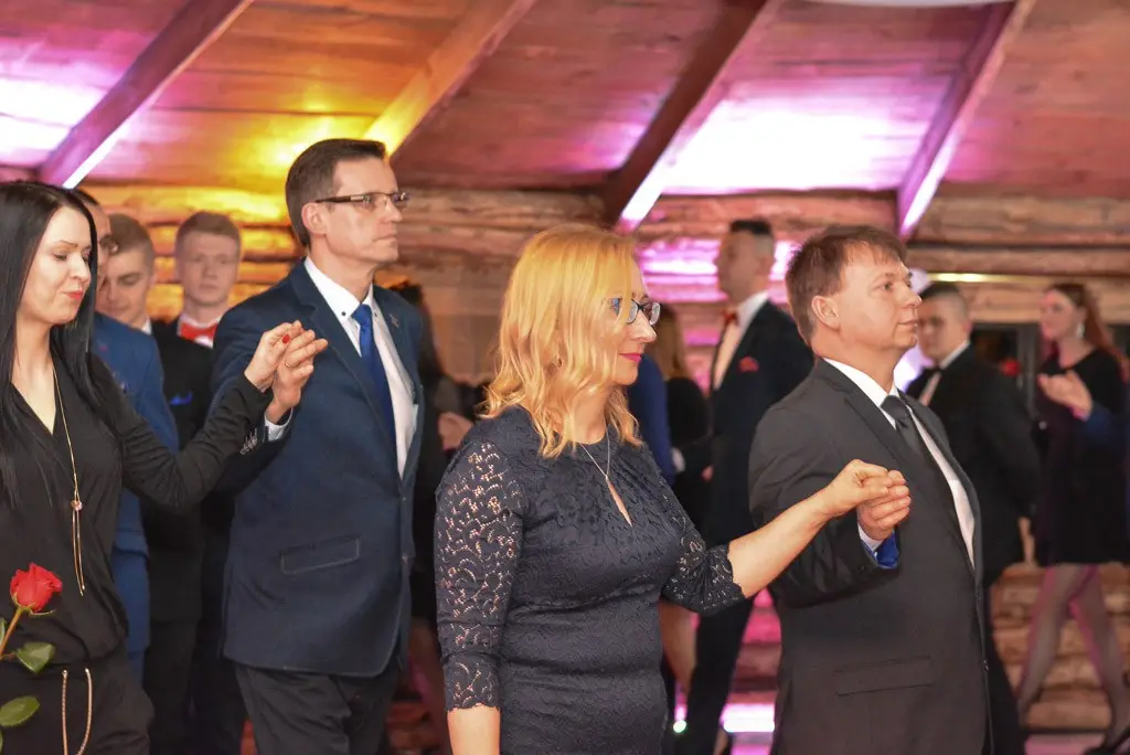 Studniówka uczniów Zespołu Szkół Elektronicznych w Bolesławcu