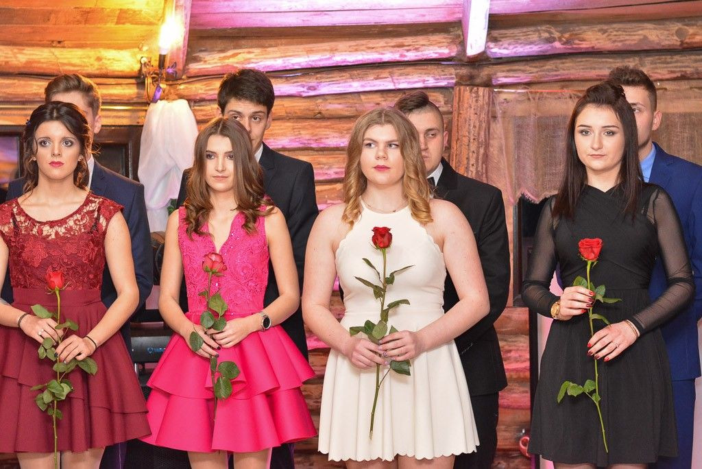 Studniówka uczniów Zespołu Szkół Elektronicznych w Bolesławcu