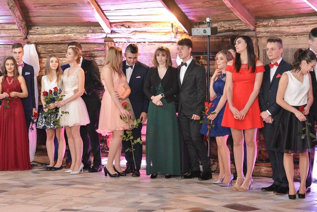 Studniówka uczniów Zespołu Szkół Elektronicznych w Bolesławcu