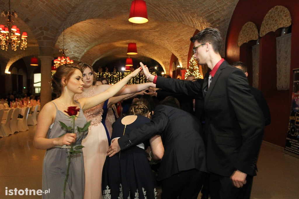 Studniówka Zespołu Szkół Ogólnokształcących i Zawodowych