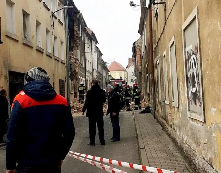 Wybuch gazu w kamienicy, zawaliły się dwie kondygnacje