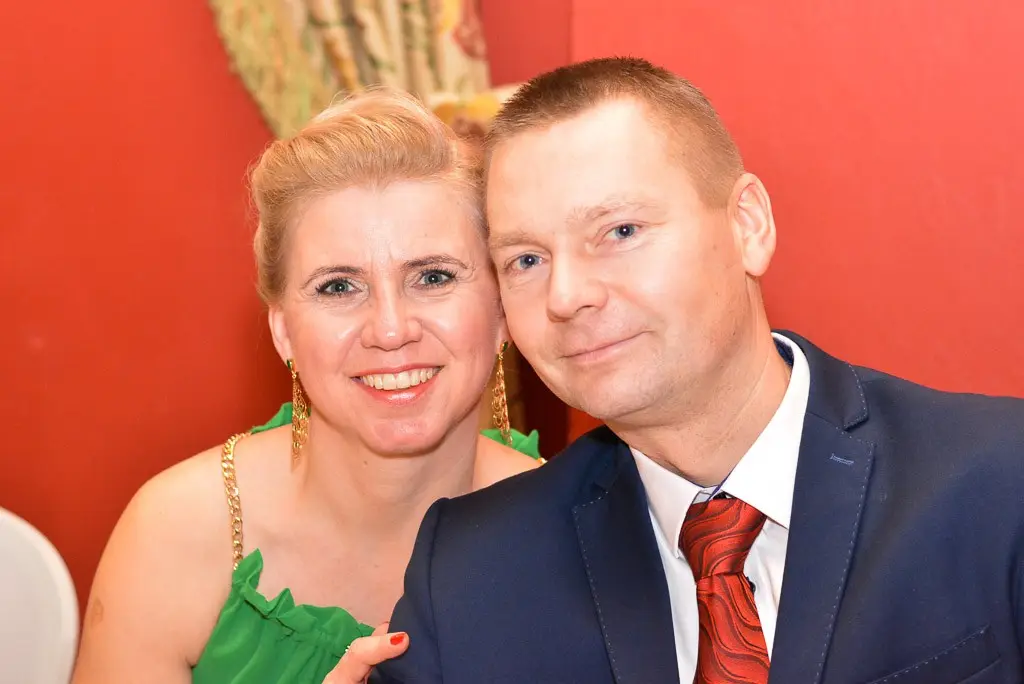 Studniówka uczniów Zespołu Szkół Handlowych i Usługowych w Bolesławcu w Pałacu Brunów (powiat lwówecki)