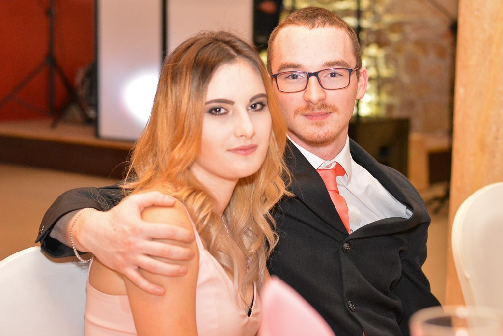 Studniówka uczniów Zespołu Szkół Handlowych i Usługowych w Bolesławcu w Pałacu Brunów (powiat lwówecki)