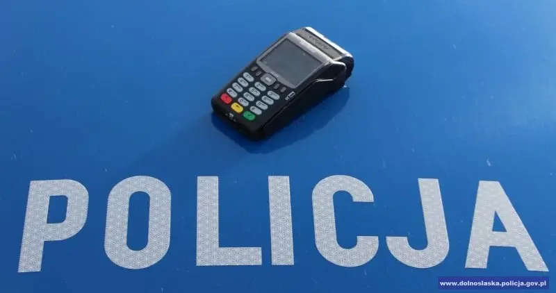 Bolesławiecka policja dostała 7 terminali płatniczych