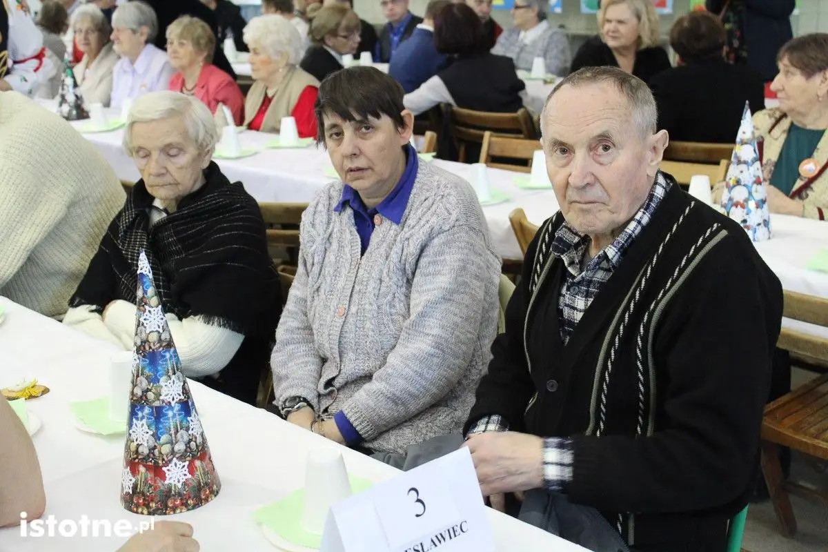 Trwa 18 Opłatek Integracyjny osób niepełnosprawnych