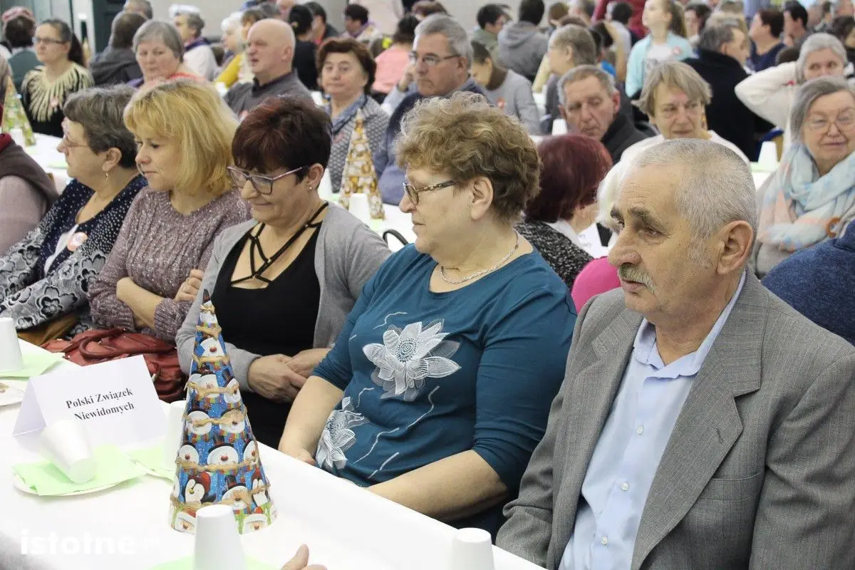 Trwa 18 Opłatek Integracyjny osób niepełnosprawnych