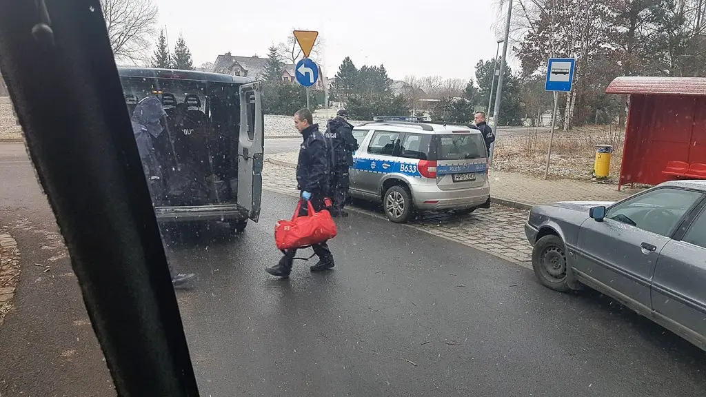 Trójka złodziei okradła dom mężczyzny, który zginął w pożarze