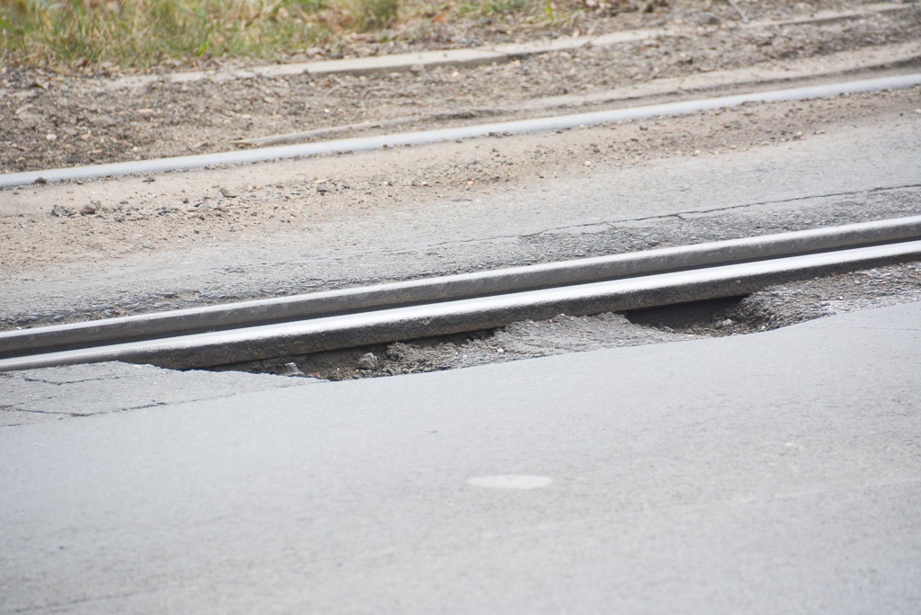 Niebezpiecznie przy Cieszkowskiego. Wyrwy kontratakują!