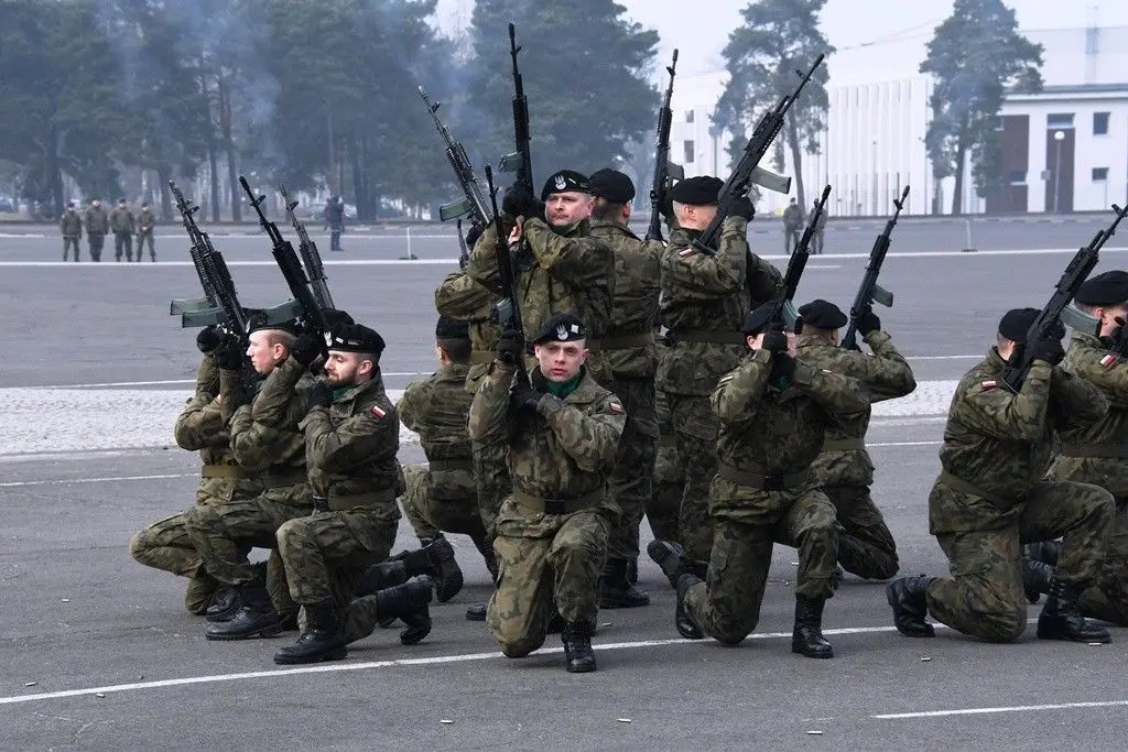 10-та бронекавалерійська бригада: присягу курсантів складено