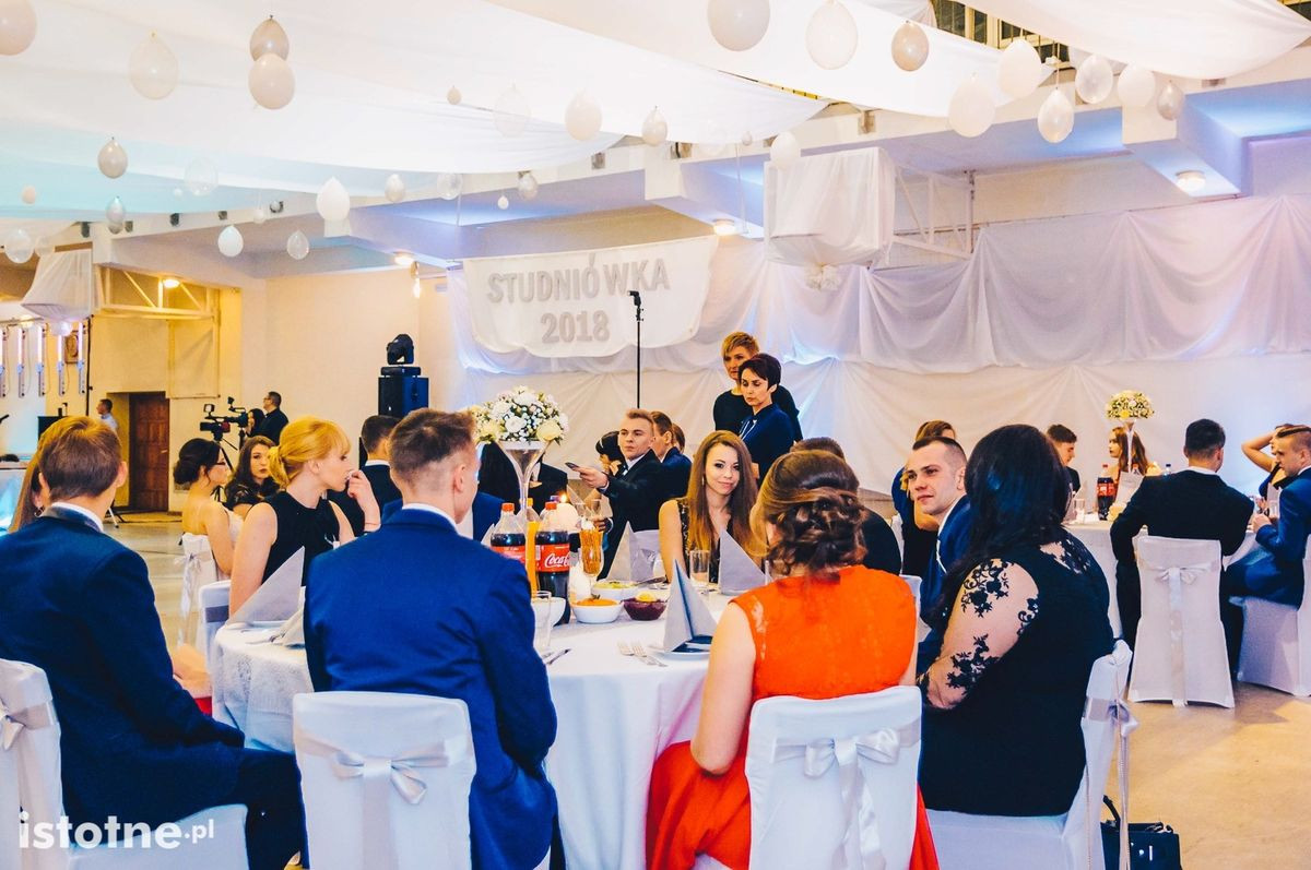 Studniówka II Liceum Ogólnokształcącego w Bolesławcu