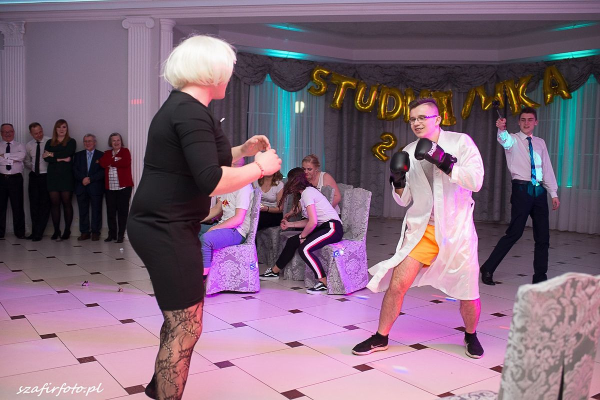 Studniówka Zespołu Szkół Budowlanych w Bolesławcu