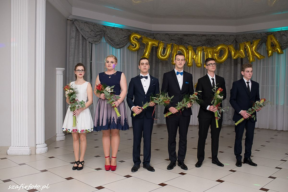 Studniówka Zespołu Szkół Budowlanych w Bolesławcu