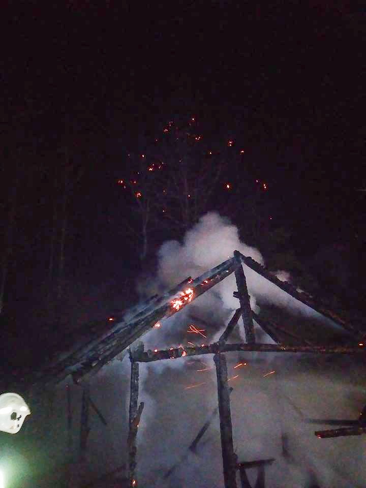 Cztery pożary w gminie Osiecznica. Trzy podpalenia