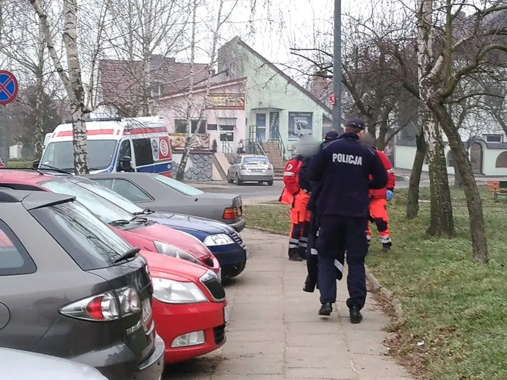 Przerażeni mieszkańcy ul. Starzyńskiego w Bolesławcu proszą o pomoc!