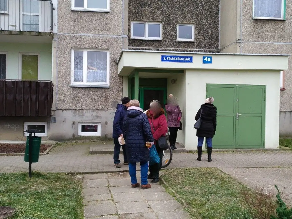 Przerażeni mieszkańcy ul. Starzyńskiego w Bolesławcu proszą o pomoc!