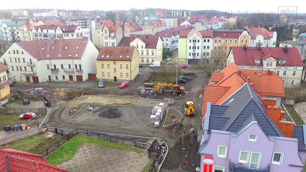 Będzie droga wewnętrzna Łokietka-Piaskowa, parking i plac zabaw