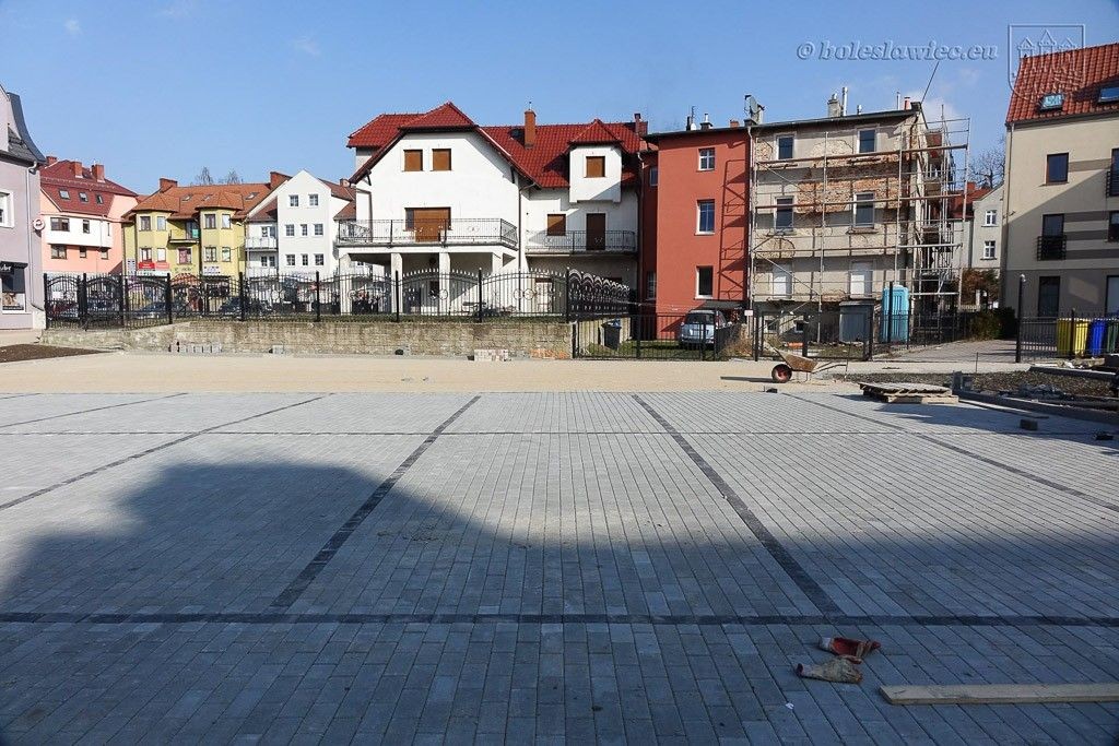 Będzie droga wewnętrzna Łokietka-Piaskowa, parking i plac zabaw