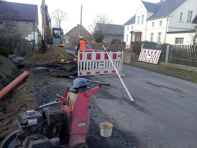 Gmina Gromadka: Trwa budowa kanalizacji i modernizacja oczyszczalni ścieków