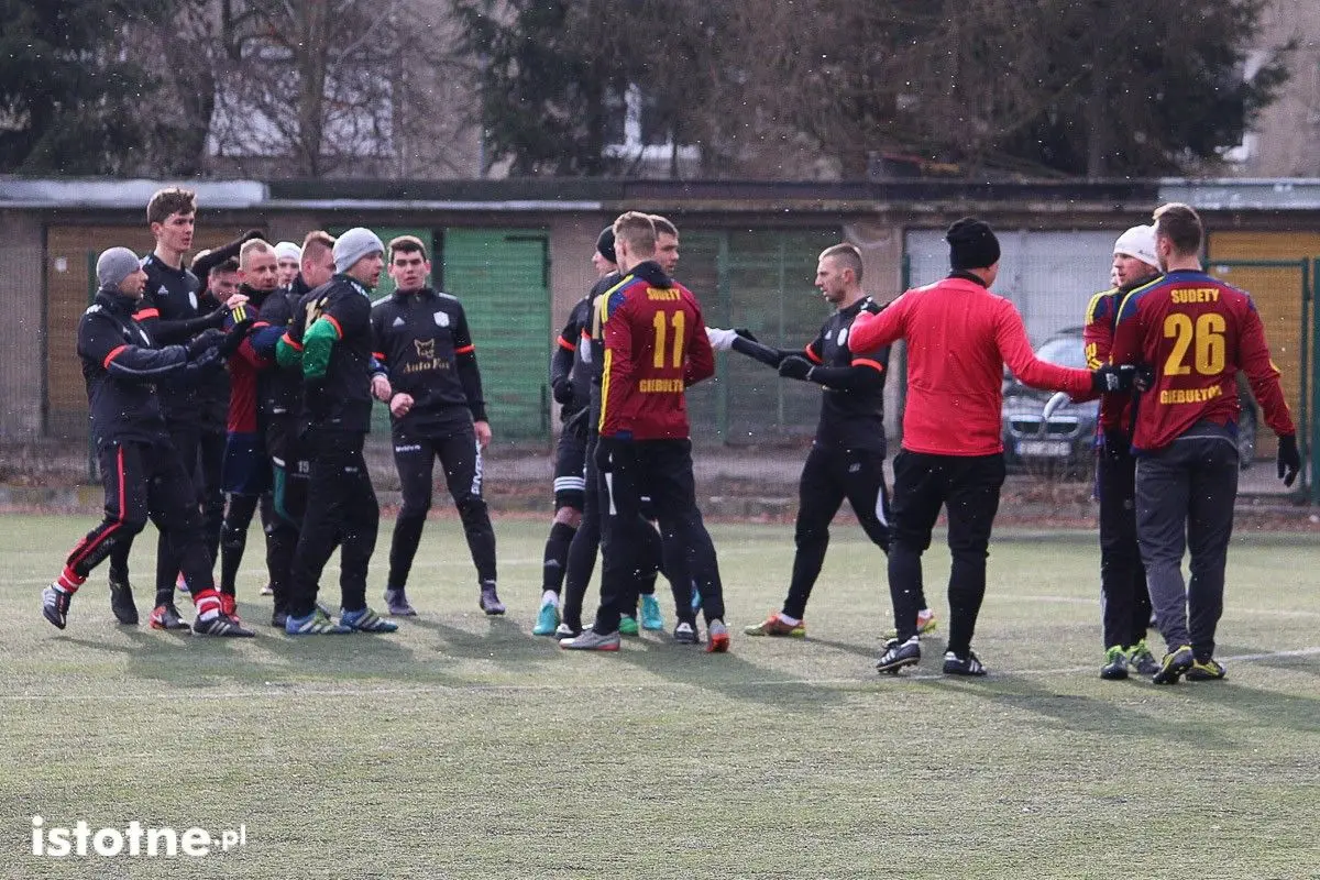 BKS - Sudety Giebułtów 0:1