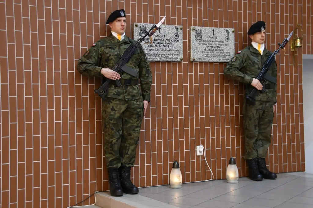 Oddali hołd pancerniakowi, który zginął w Afganistanie
