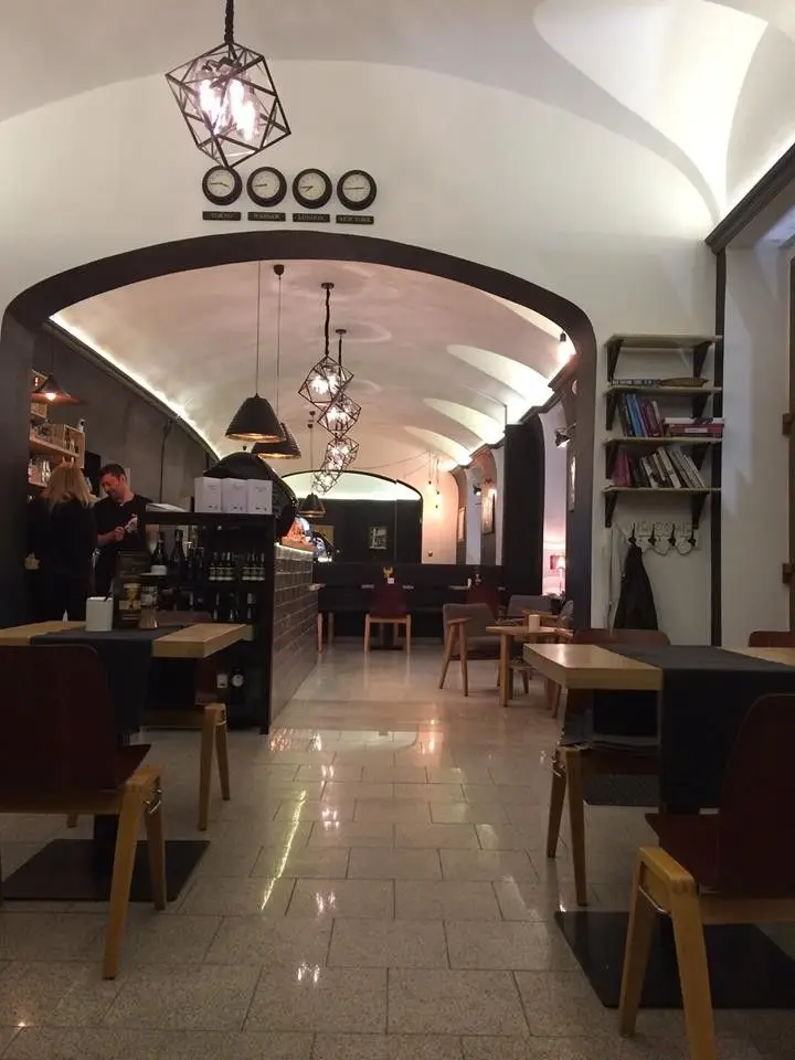 Season Bistro zaprasza na Dzień Kobiet