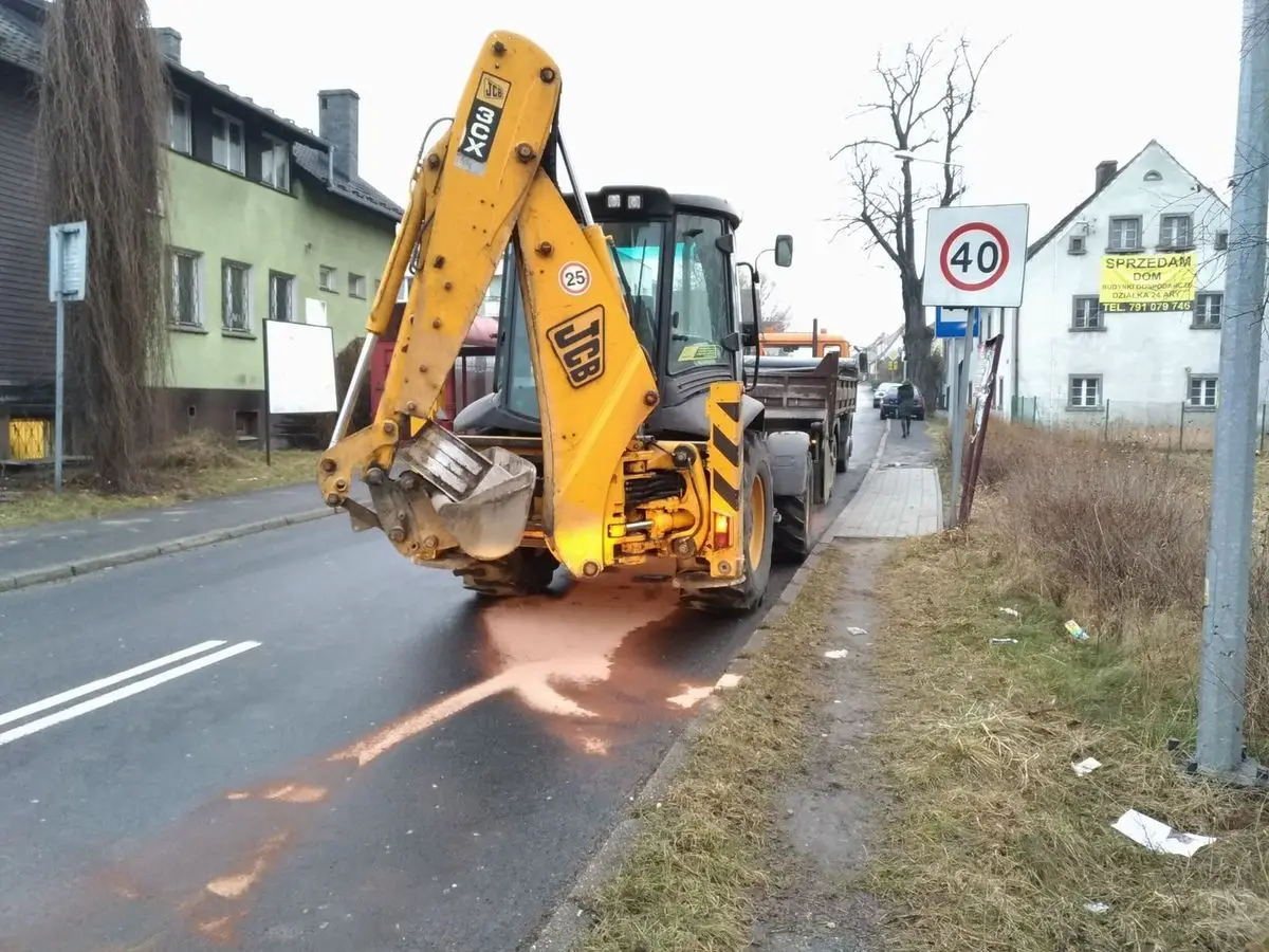 Plama oleju na Sadowej